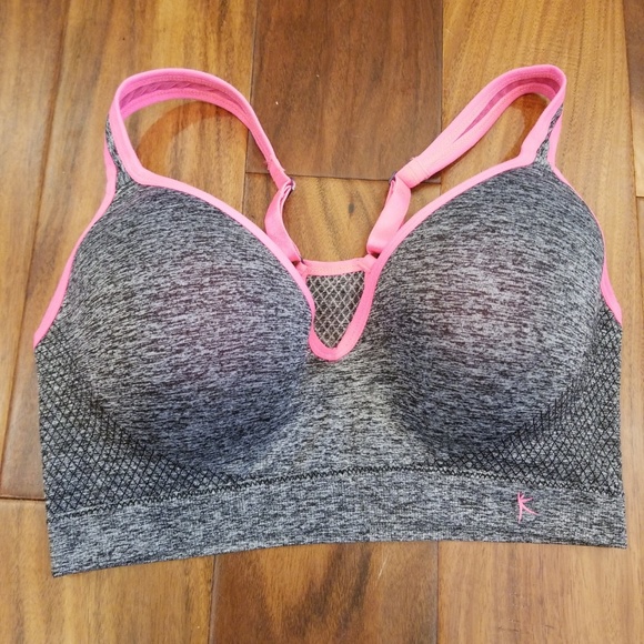 danskin now molded cup sports bra